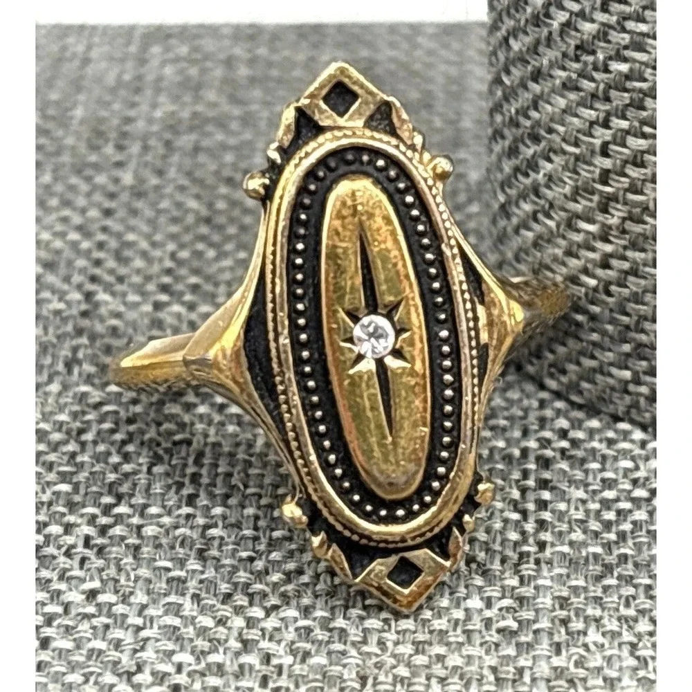VTG Avon Kensington Art Deco Style Black Enamel Crystal Star Ring Gold Tone Sz 7